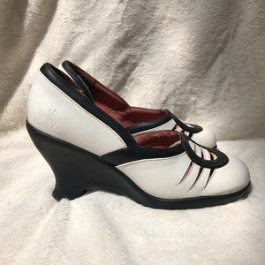 Friendship Ruby Fluevog